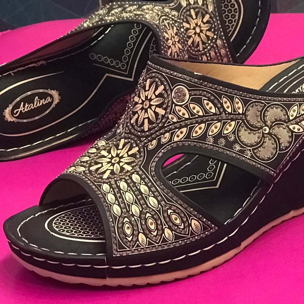 Last Pair! Italina Tan Brown Floral Embroidered Peep Toe Wedge Mule Sandals - Picture 9 of 15